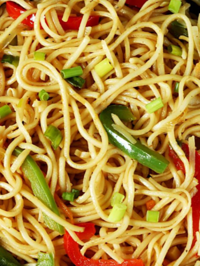 Veg Hakka Noodle